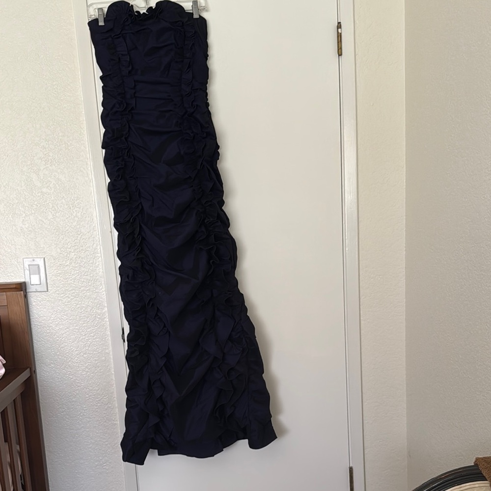 Elegant Blue Sheen Strapless Dress